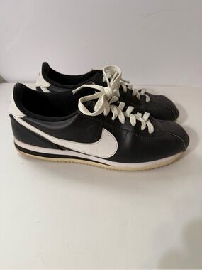 Nike Black and White Classic Low-Top Sneakers
